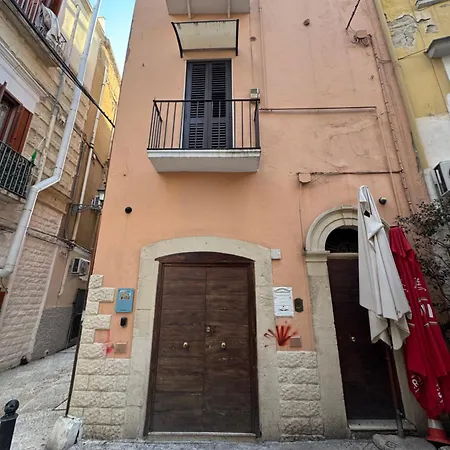 A Un Passo Dalla Cattedrale * Bari