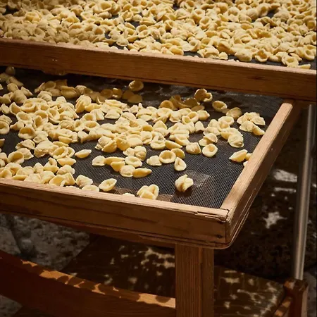 A Un Passo Dalla Cattedrale *