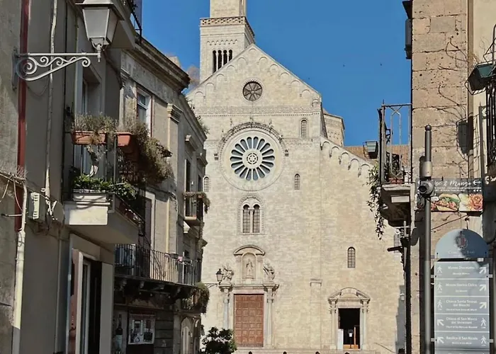 A Un Passo Dalla Cattedrale דירה