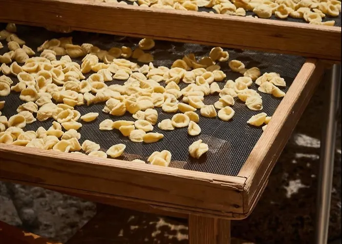 A Un Passo Dalla Cattedrale *